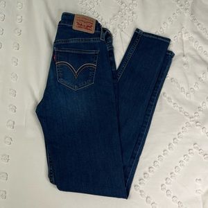 Levi’s 535 super skinny dark wash jeans size 26
